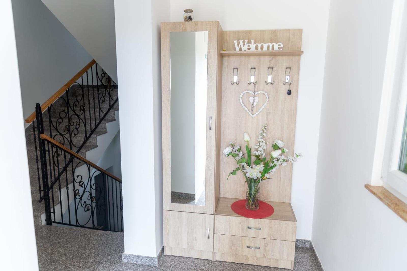 Apartman Milka Kastela Bagian luar foto
